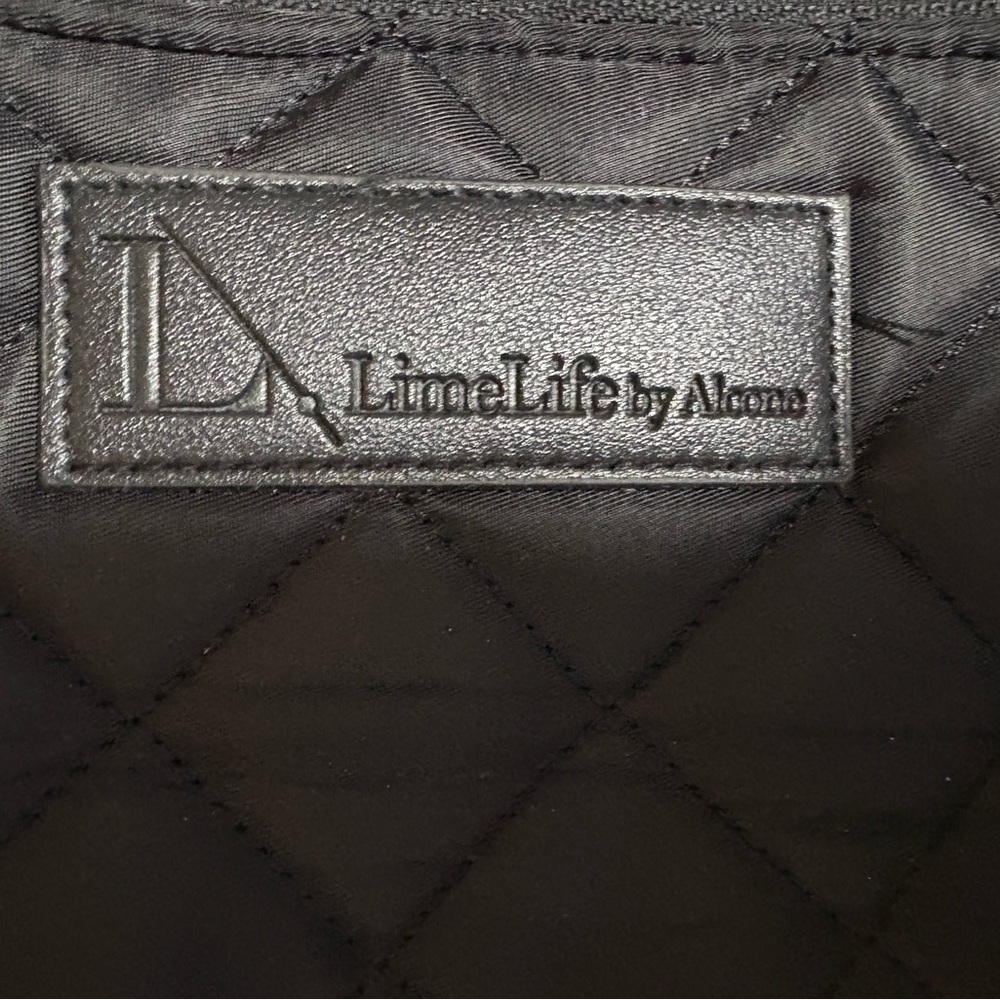 LimeLife by Alcone Black Quilted Backpack Keychain - Picture 9 of 14